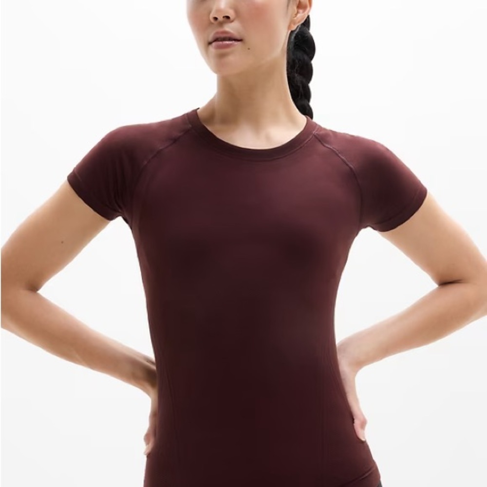 Momentum Seamless Tee